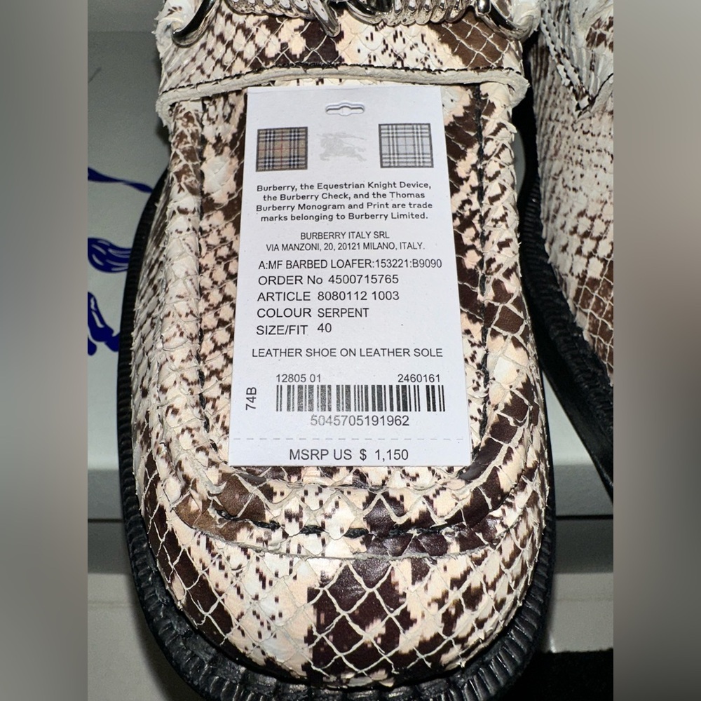 Burberry Snakeskin Loafer Unisex 7M 8.5W